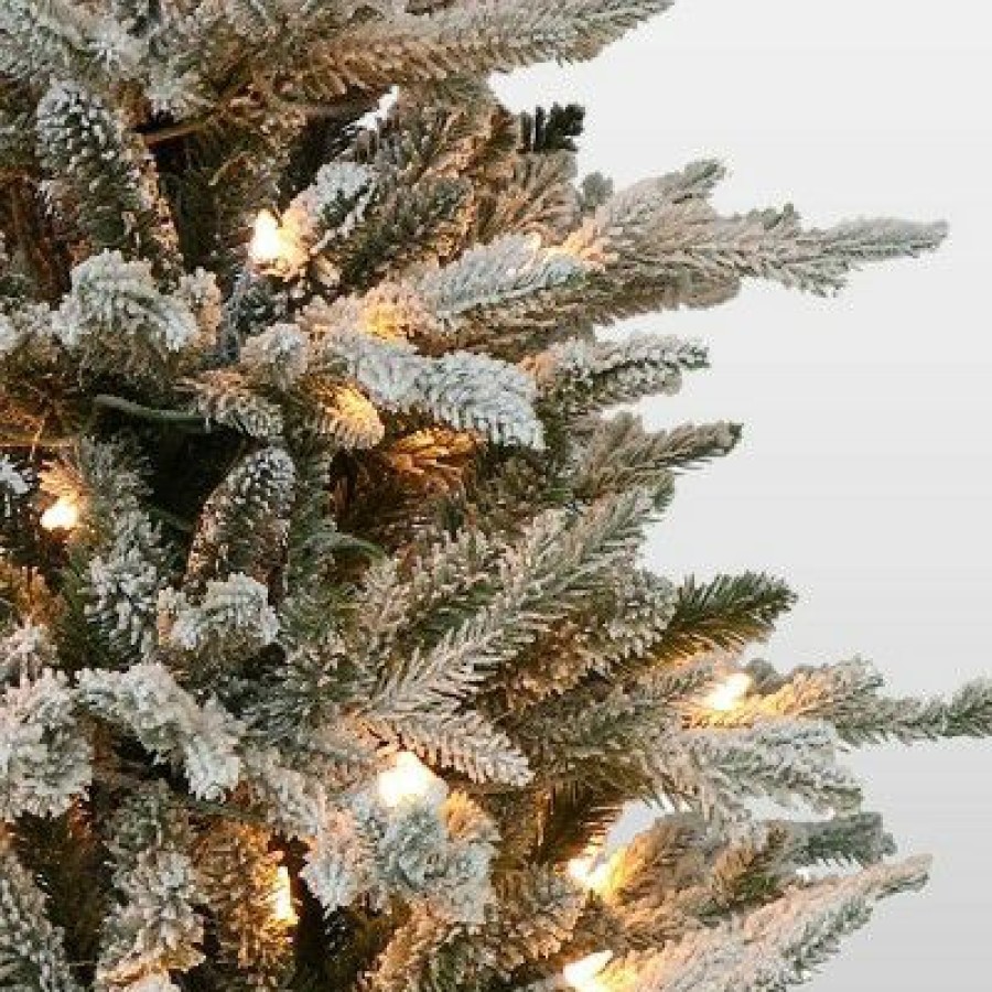 Pine * | 4.5Ft Pre-Lit Potted Flocked Scandinavian Fir Artificial Christmas Tree Puleo