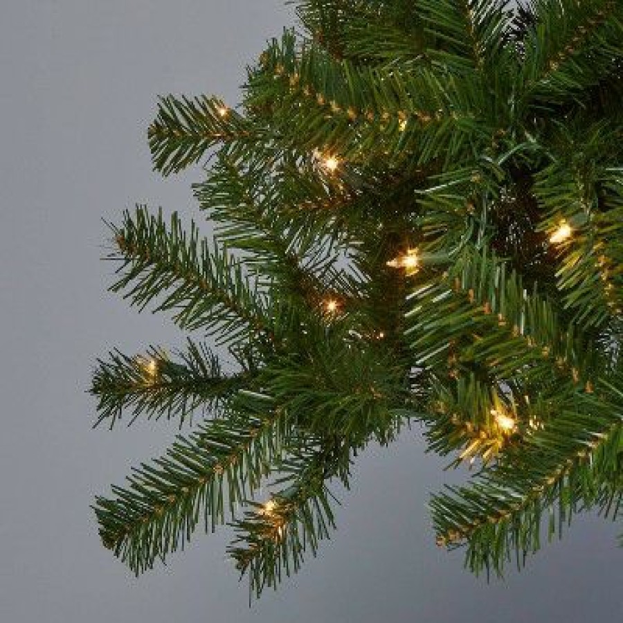 Alberta Spruce * | 6' Pre-Lit Alberta Spruce Artificial Christmas Tree Clear Lights Wondershop