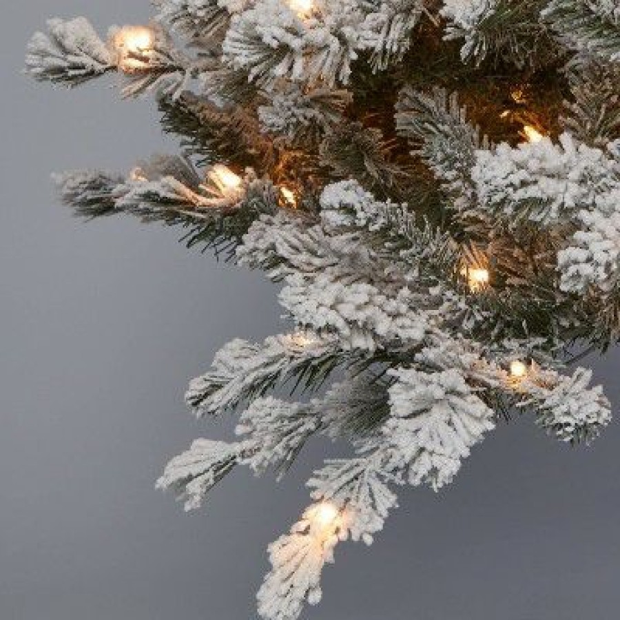 Douglas Fir * | 7' Pre-Lit Flocked Douglas Taos Fir Artificial Christmas Tree Clear Lights Wondershop